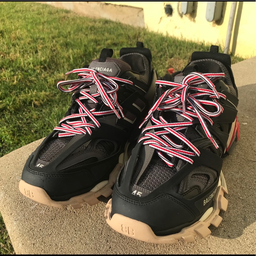 Balenciaga track runner